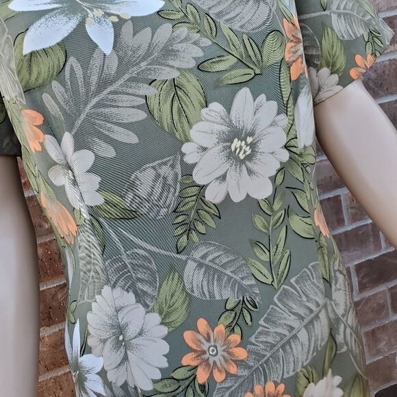 Kathie Lee Women’s  Short Sleeve Floral Olive Green dress - Picture 9 of 14